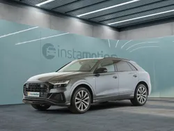 Grau Gebraucht 2023 Audi Q8 S-Line SUV | 70.220 € (Teuer)
