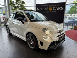 Weiß Gebraucht 2023 Abarth 695C Cabrio | 35.580 € (Fairer Preis)
