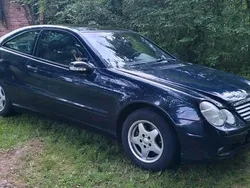 Blau Gebraucht 2002 Mercedes C180 Coupé | 3.500 € (Etwas zu teuer)