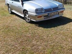 Grau Gebraucht 1983 Opel Manta Limousine | 14.500 €
