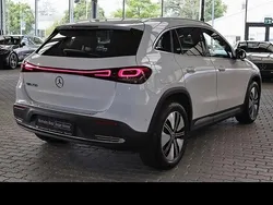 Gebraucht 2022 Mercedes EQA250 SUV | 29.970 € (Fairer Preis)