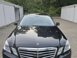 Schwarz Gebraucht 2010 Mercedes E250 Kombi | 8.800 € (Teuer)