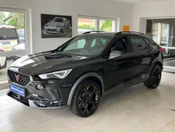 Mitternachtsschwarz Gebraucht 2024 Cupra Formentor VZ SUV | 35.990 € (Superpreis)