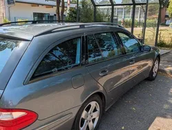 Grau Gebraucht 2005 Mercedes E200 Avantgarde Kombi | 3.650 € (Fairer Preis)
