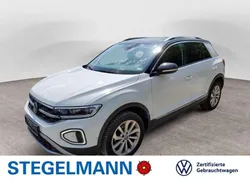 Pure white Gebraucht 2023 VW T-Roc Style SUV | 27.690 € (Fairer Preis)