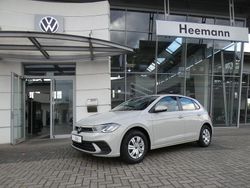 Grau Neu 2025 VW Polo Limousine | 19.990 € (Guter Preis)