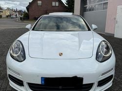 Beige Gebraucht 2015 Porsche Panamera Limousine | 34.500 € (Teuer)