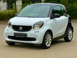 Weiß Gebraucht 2015 Smart ForTwo Coupé Coupé | 5.990 € (Etwas zu teuer)