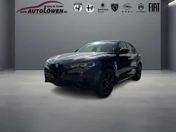 Nero vulcano Gebraucht 2023 Alfa Romeo Stelvio Competizione SUV | 42.250 € (Fairer Preis)