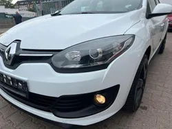 Weiß Gebraucht 2016 Renault Mégane GrandTour Authentique Kombi | 5.990 € (Fairer Preis)