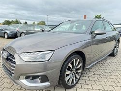 Grau Gebraucht 2022 Audi A4 S-Line Limousine | 20.890 € (Guter Preis)