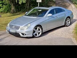 Silber Gebraucht 2004 Mercedes CLS350 Limousine | 4.000 €
