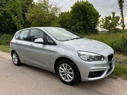 Silber Gebraucht 2017 BMW 218 Active Tourer Sport Line Van / Kleinbus | 12.900 € (Superpreis)