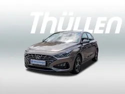 Bronze Gebraucht 2021 Hyundai i30 Trend Limousine | 15.980 € (Fairer Preis)