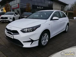 Weiß Gebraucht 2022 Kia Ceed Vision Limousine | 23.990 € (Teuer)