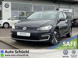 Grau Gebraucht 2020 VW Golf Comfortline Limousine | 15.658 €