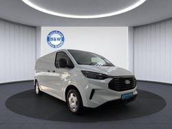 Weiß Gebraucht 2024 Ford Transit Custom Trend Van / Kleinbus | 30.999 € (Fairer Preis)