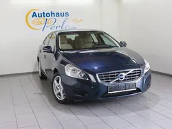 Blau Gebraucht 2011 Volvo S60 Momentum Limousine | 7.490 € (Etwas zu teuer)