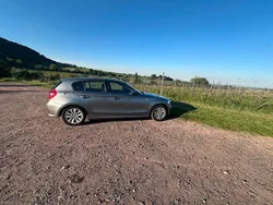 Grau Gebraucht 2010 BMW 116 Kleinwagen | 3.800 € (Fairer Preis)