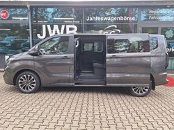 Grau Neu 2025 Ford Tourneo Titanium Van / Kleinbus | 57.777 € (Fairer Preis)