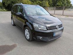 Schwarz Gebraucht 2013 VW Touran Life Van / Kleinbus | 7.900 € (Fairer Preis)