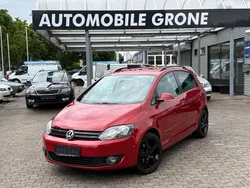 Rot Gebraucht 2011 VW Golf Plus Team Van / Kleinbus | 3.600 € (Fairer Preis)