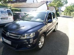 Blau Gebraucht 2016 VW Tiguan SUV | 12.999 € (Fairer Preis)