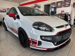 Weiß Gebraucht 2011 Abarth Punto Evo Basis Kleinwagen | 14.990 €