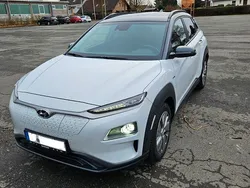 Weiß Gebraucht 2021 Hyundai Kona Style SUV | 17.000 € (Guter Preis)