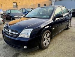 Blau Gebraucht 2004 Opel Vectra Elegance Limousine | 990 € (Superpreis)
