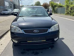 Schwarz Gebraucht 2004 Ford Mondeo Ghia Limousine | 1.090 € (Superpreis)