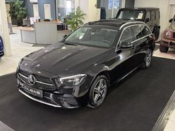 Schwarz unilack Gebraucht 2022 Mercedes E300 AMG line Kombi | 35.900 € (Fairer Preis)