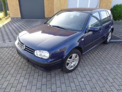 Blau Gebraucht 2002 VW Golf IV Limousine | 1.500 € (Guter Preis)