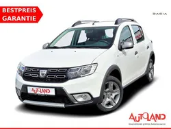 Weiß Gebraucht 2020 Dacia Sandero Essentiel Kleinwagen | 12.990 € (Fairer Preis)