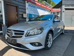 Grau Gebraucht 2014 Mercedes A200 Limousine | 10.900 €