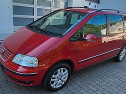 Rot Gebraucht 2010 VW Sharan Comfortline Van / Kleinbus | 6.750 € (Fairer Preis)