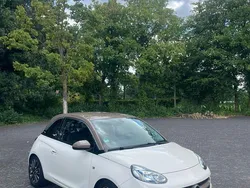 Weiß Gebraucht 2017 Opel Adam Unlimited Kleinwagen | 9.999 € (Fairer Preis)