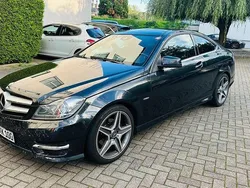 Schwarz Gebraucht 2011 Mercedes C250 Coupé | 8.400 € (Guter Preis)