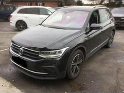 Schwarz Gebraucht 2021 VW Tiguan Active SUV | 29.912 € (Fairer Preis)