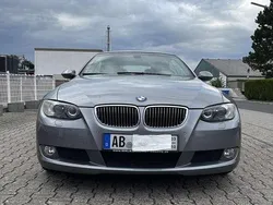 Grau Gebraucht 2009 BMW 325 Cabriolet Cabrio | 16.500 € (Etwas zu teuer)