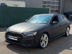 Schwarz Gebraucht 2020 Audi A4 S-Line Kombi | 25.000 €