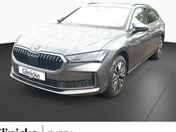 Grau Neu 2025 Skoda Superb Selection Kombi | 39.890 € (Superpreis)