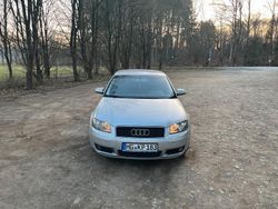 Grau Gebraucht 2003 Audi A3 Kleinwagen | 2.000 €