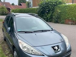 Grau Gebraucht 2011 Peugeot 207 Kombi | 1.950 € (Guter Preis)