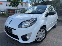 Weiß Gebraucht 2011 Renault Twingo Kleinwagen | 3.490 € (Fairer Preis)