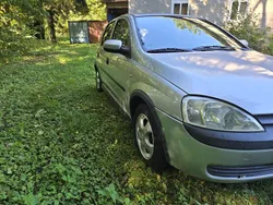 Silber Gebraucht 2002 Opel Corsa Kleinwagen | 1.550 € (Fairer Preis)