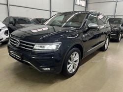 Deep black perleffekt Gebraucht 2020 VW Tiguan Allspace Highline SUV | 20.990 € (Fairer Preis)