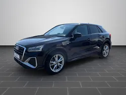 Mythosschwarz metallic (metallic) Gebraucht 2023 Audi Q2 Ambiente SUV | 30.400 € (Fairer Preis)