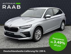Brilliantsilber metallic Gebraucht 2024 Skoda Scala Kleinwagen | 21.590 € (Guter Preis)