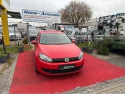 Tornadorot Gebraucht 2012 VW Golf VII Trendline Kleinwagen | 3.990 € (Guter Preis)